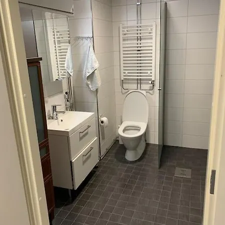 Stylish With Sauna Nearby Airport *
